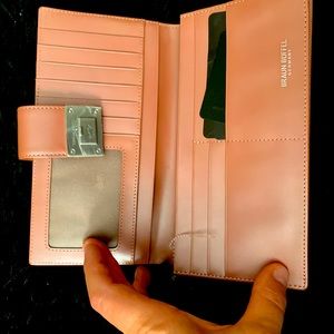 Braun Buffel Wallet